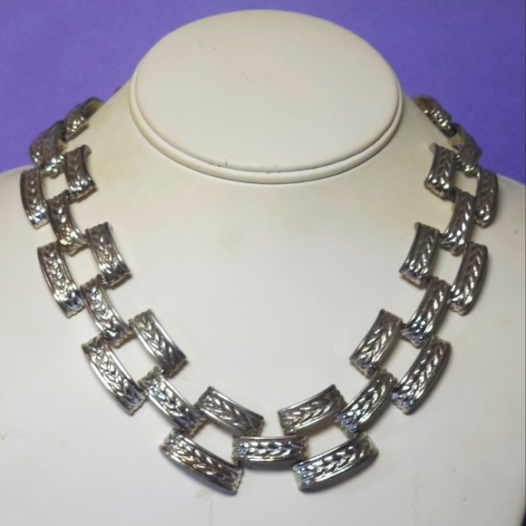 Anne Klein Silver Tone Link Necklace - Picture 1 of 14